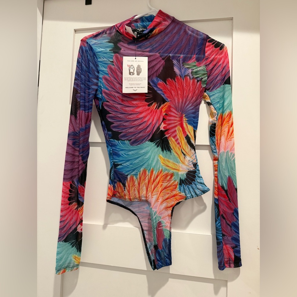 SpiritHoods Multicolor Feather Print Top